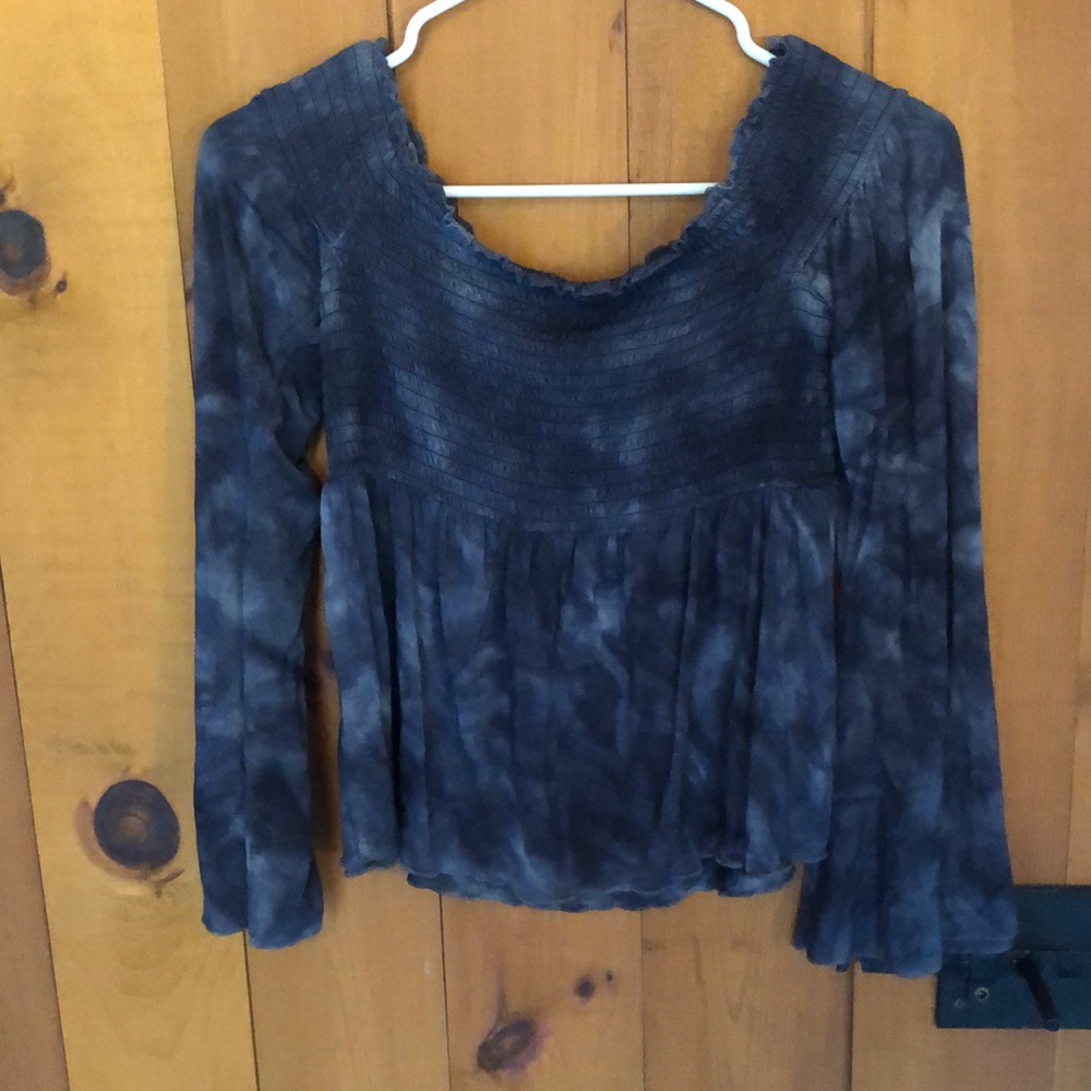 🔵Bell Sleeve Off the Shoulder Top